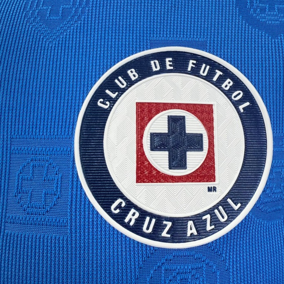 Cruz Azul 2026 Local Edición Jugador - detalle escudo