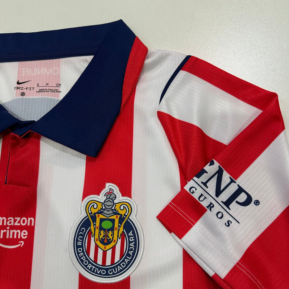 Chivas 2026 Local - detalle 6