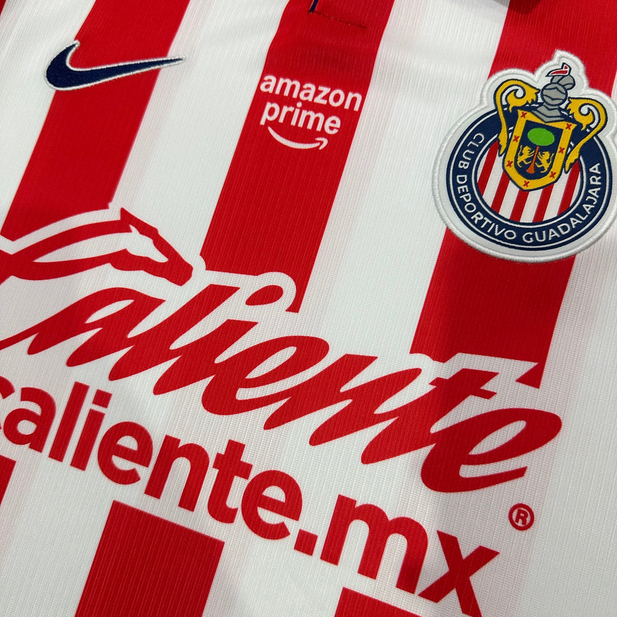 Chivas 2026 Local - detalle 1